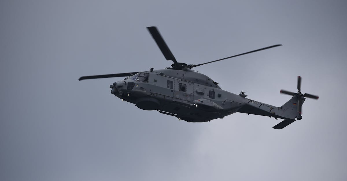 陌陌实名账号：掌富app详情下载教程