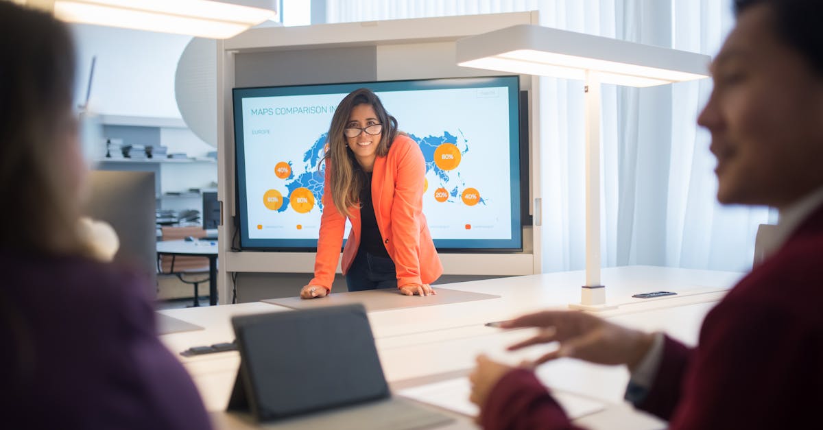 欧亚云实名账号：极速飞车游戏详情下载教程app